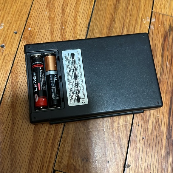 Mini scale - Picture 3 of 3